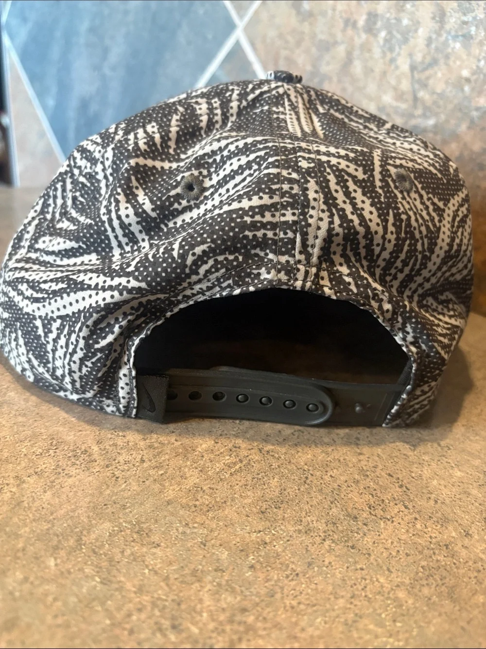 Nike “Tropical Storm” Gray & White Palm Leaf True SnapBack Adjustable Hat
